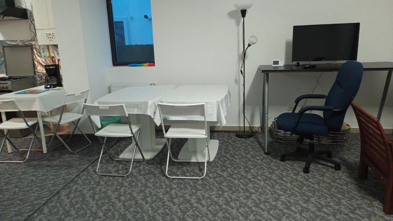 Joygate Entire Villa Otopeni Extérieur photo