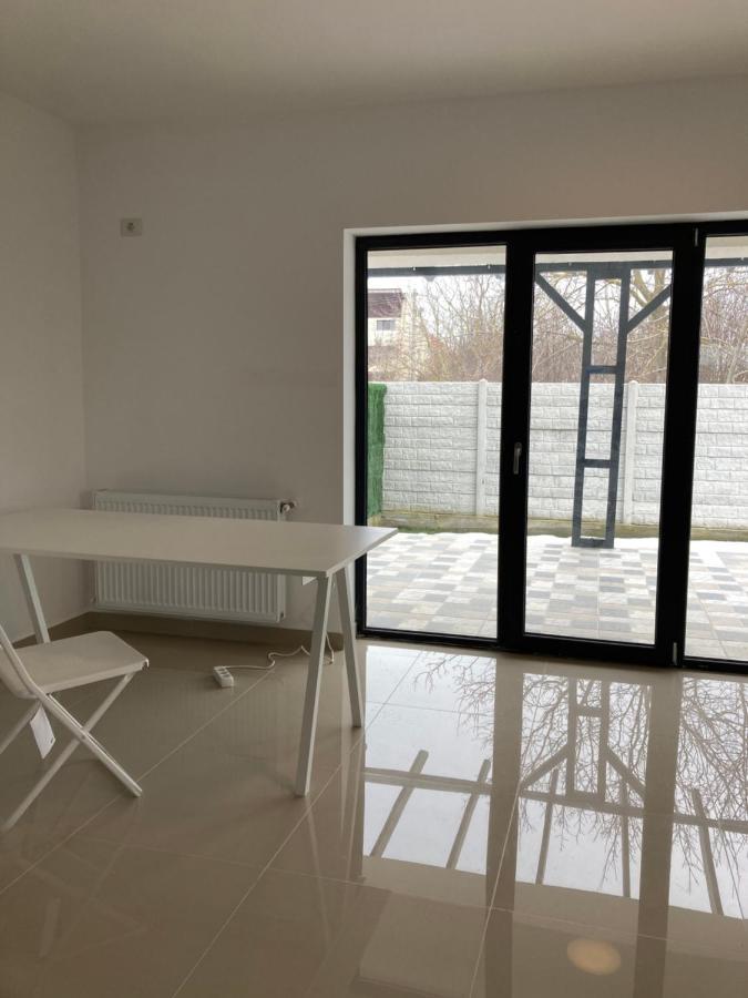 Joygate Entire Villa Otopeni Extérieur photo